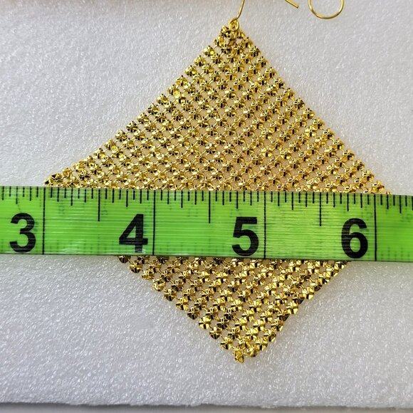Light Metallic Gold Chain Mail Drop Earrings - Picture 7 of 11
